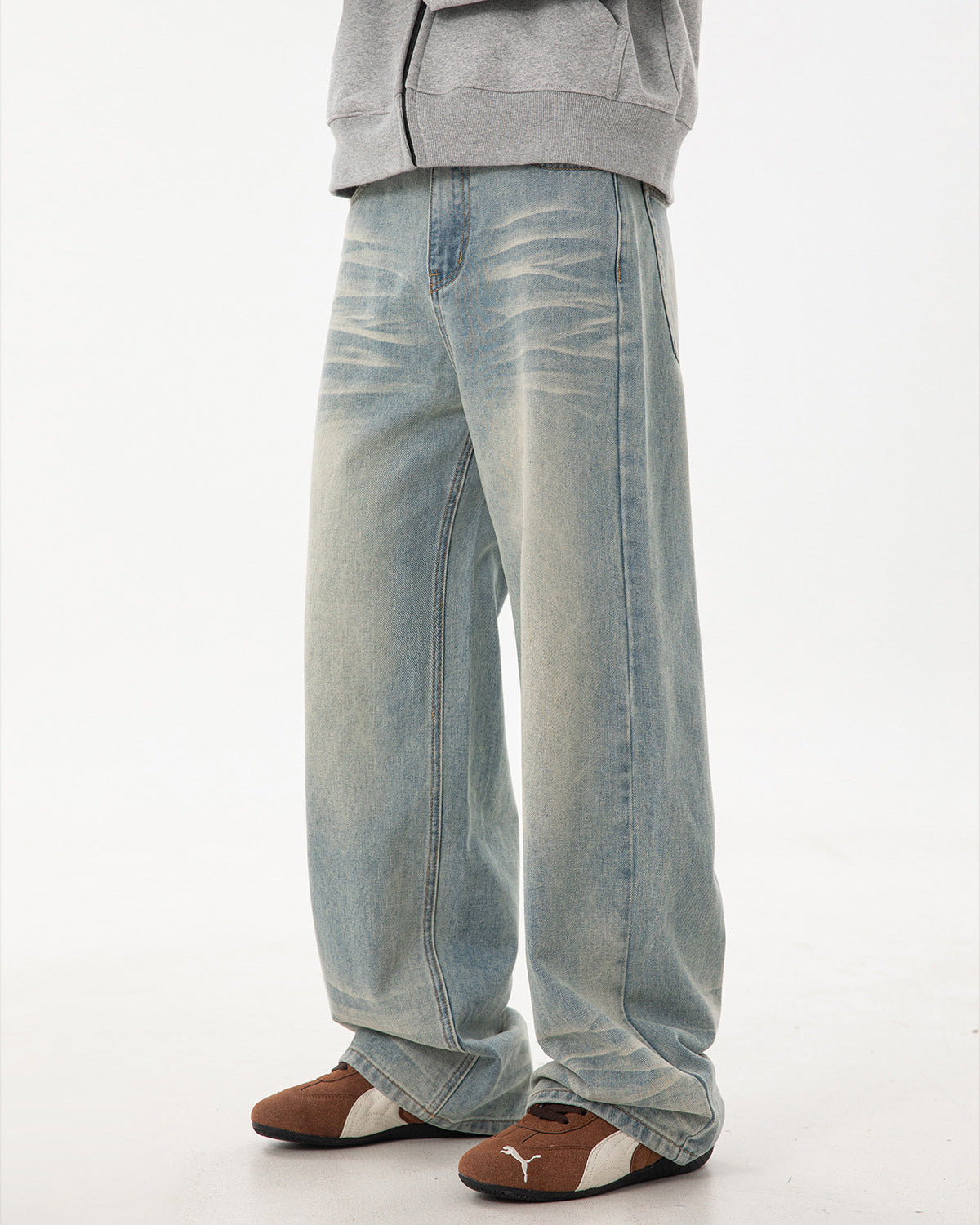 The  Whisper Wash Straight Jeans