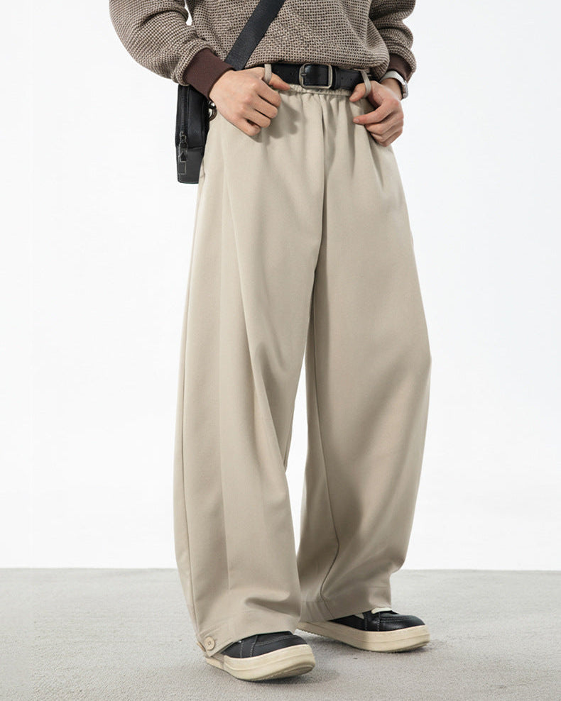 The Three-Dimensional Pleated Pants