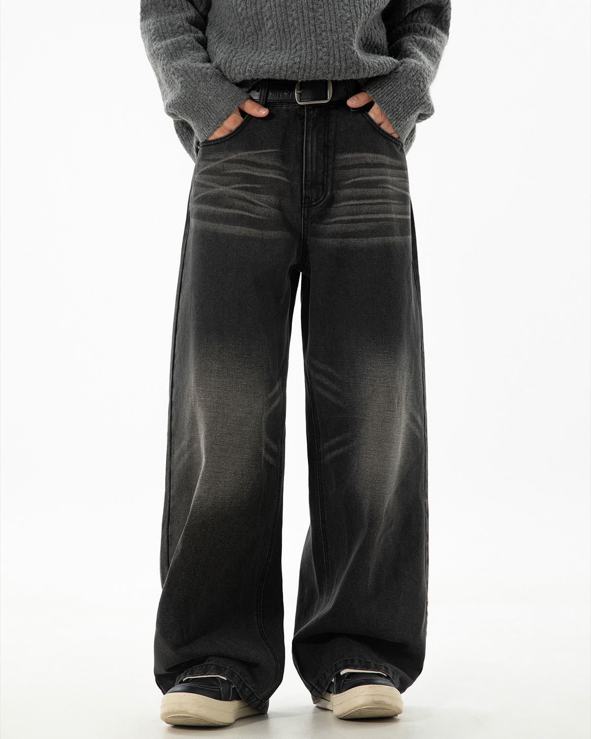 The Whisper Fade Straight Jeans