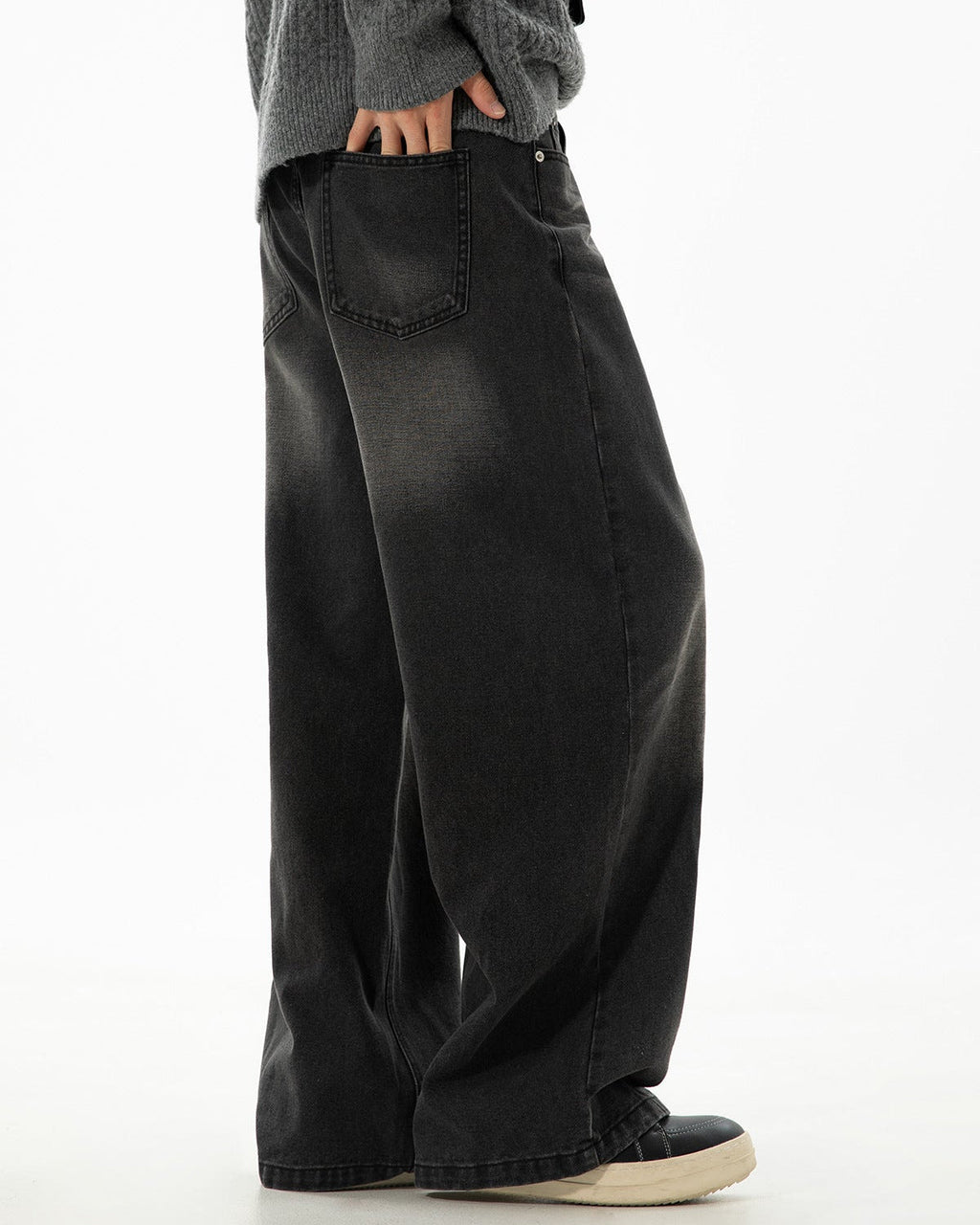 The Whisper Fade Straight Jeans