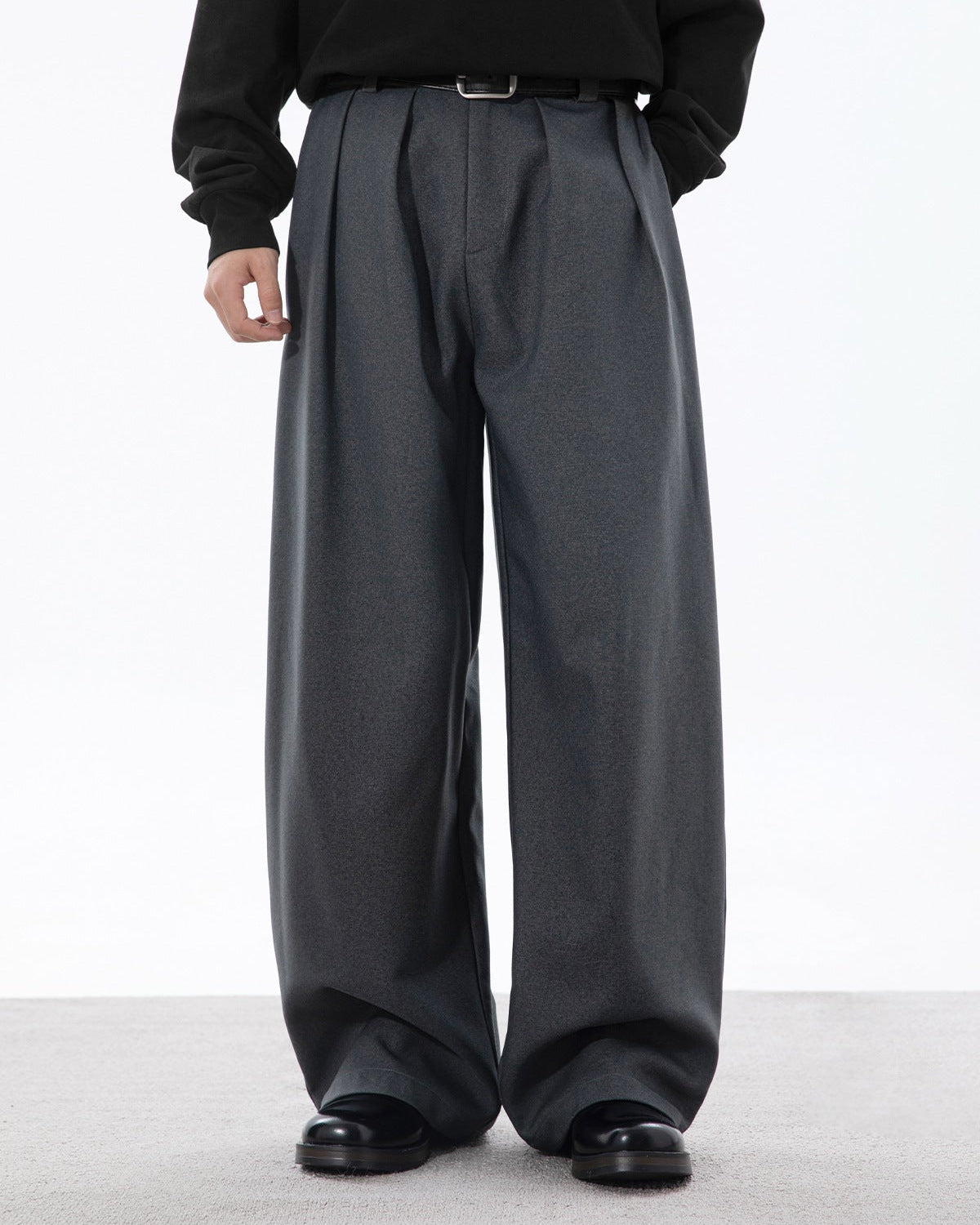 The Osaka Flow Pleated Trousers