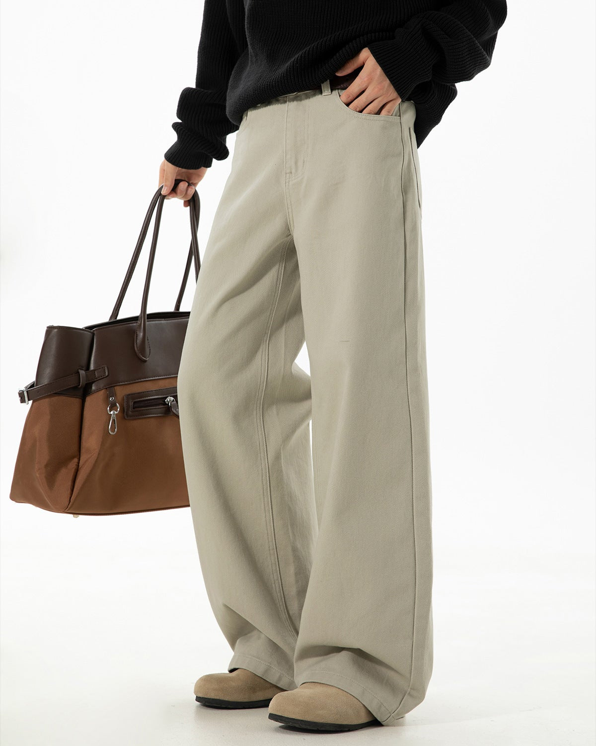 The Twill Ease Straight Jeans