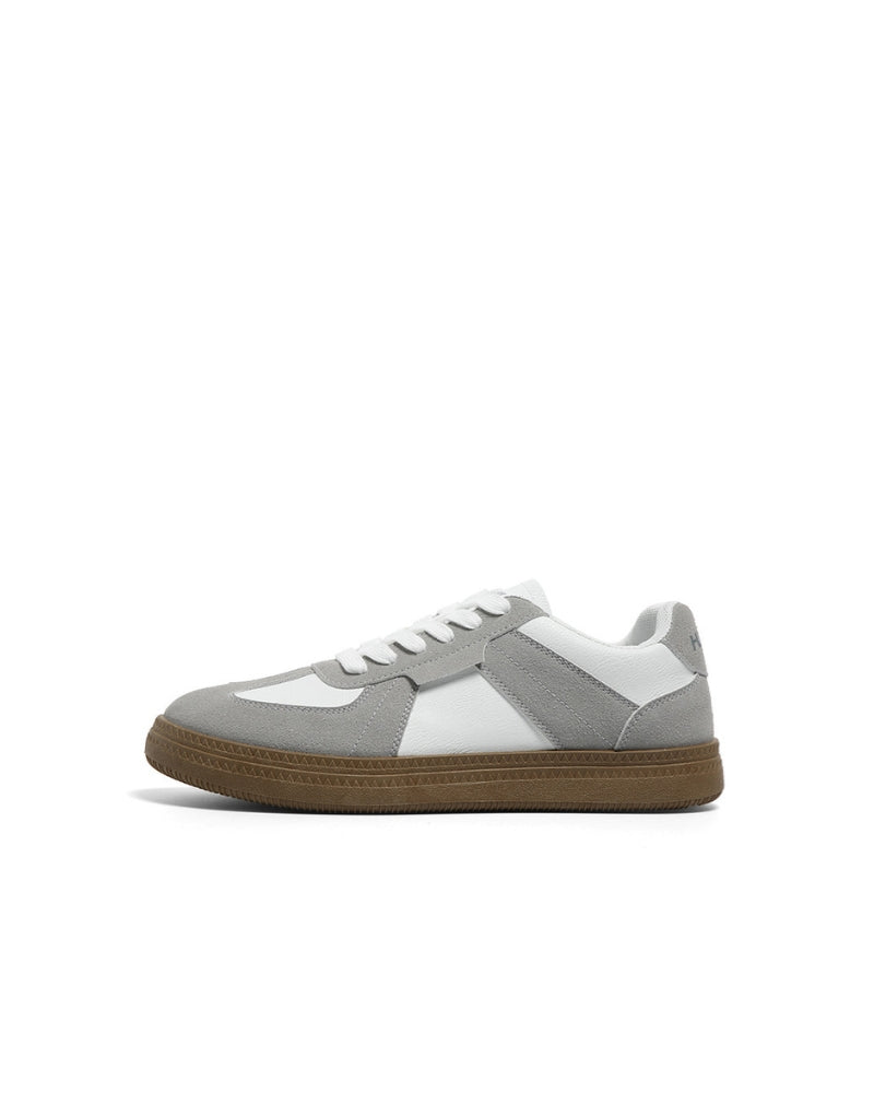 Classic Tennis Court Sneakers
