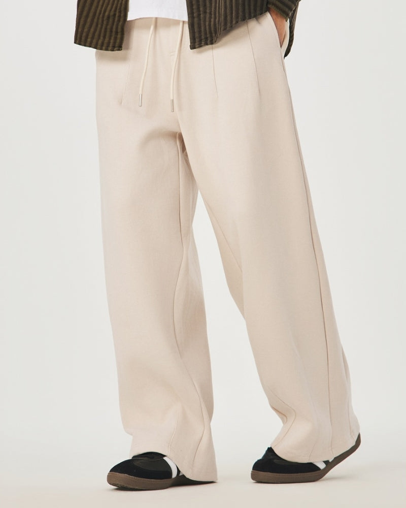 Relaxed Fit Wide-Leg Joggers