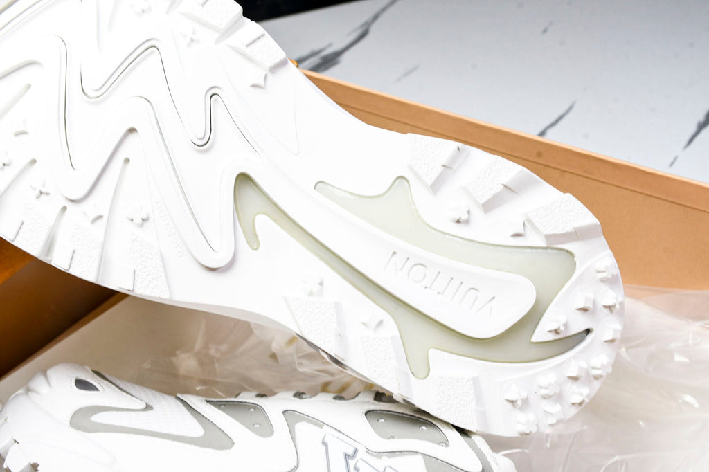 Louis Vuittоп Runner Tatic Sneaker 'White'