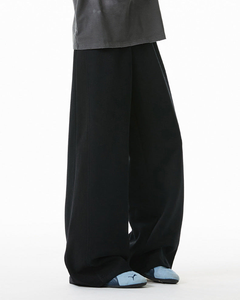 The Momentum Splice Straight-Leg Pants