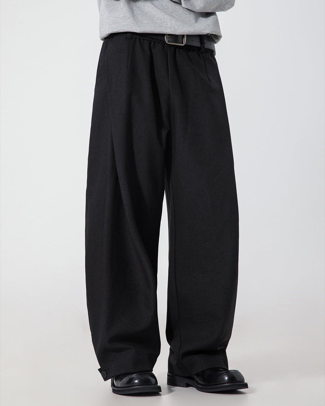 The Contour Pleat Drape Jeans