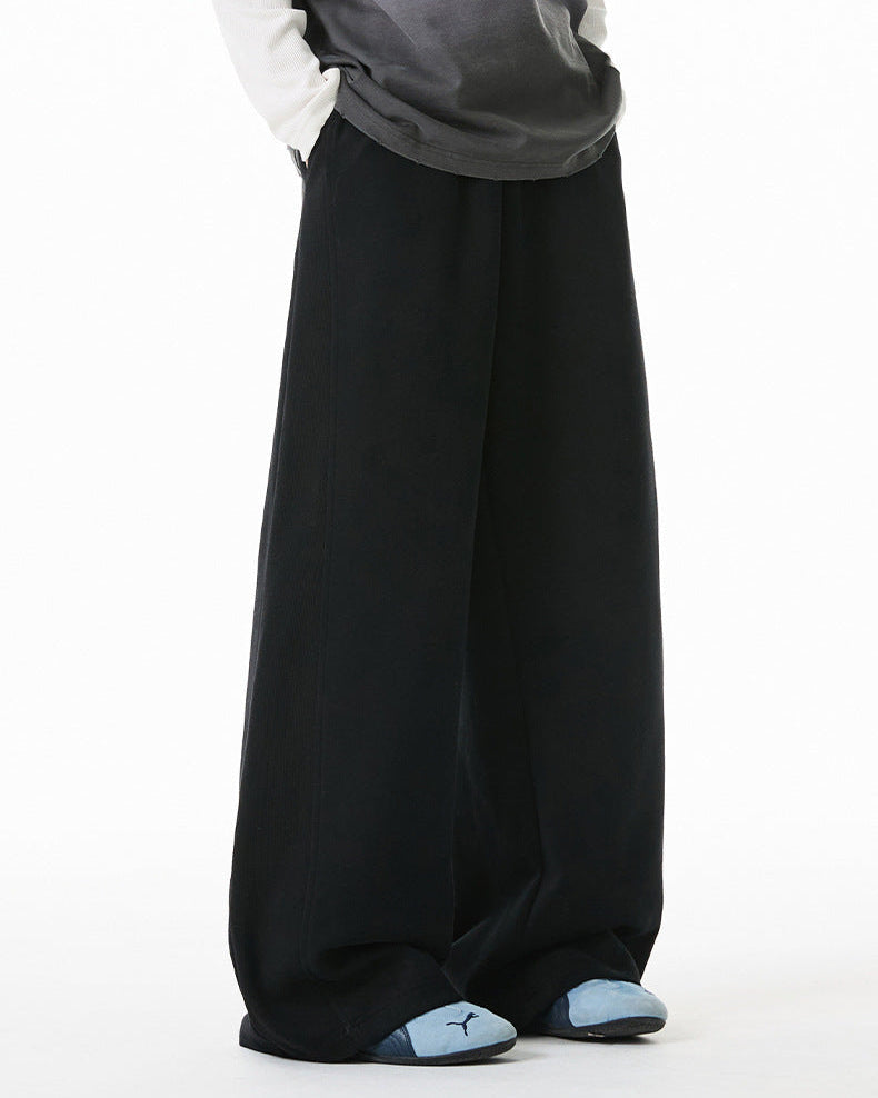 The Momentum Splice Straight-Leg Pants