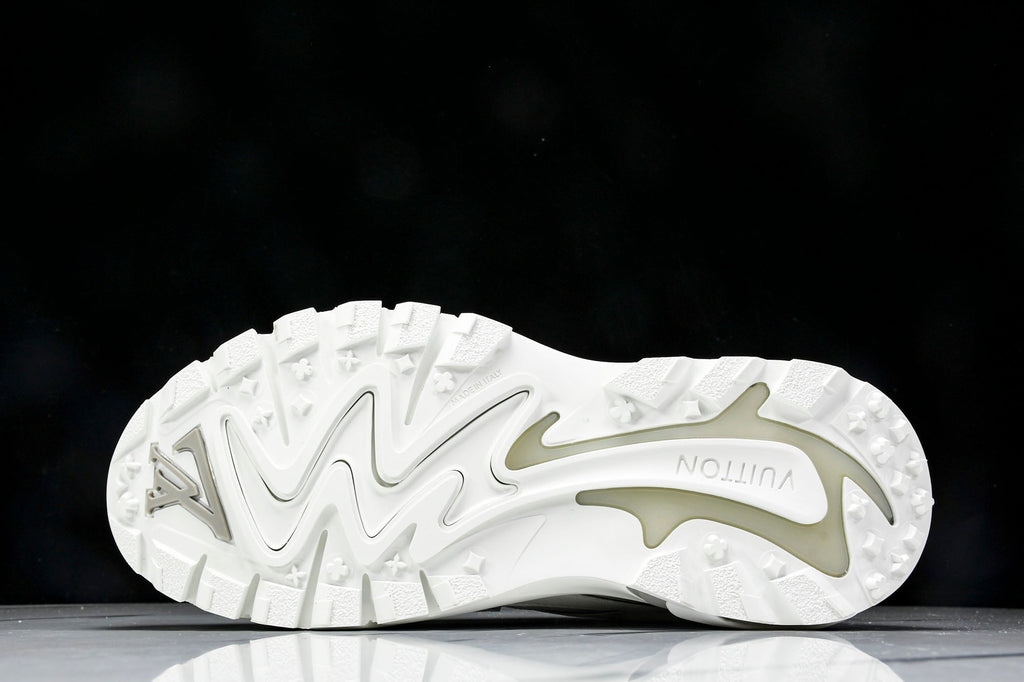 Louis Vuittоп Runner Tatic Sneaker 'White'