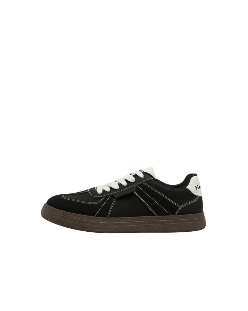 Classic Tennis Court Sneakers