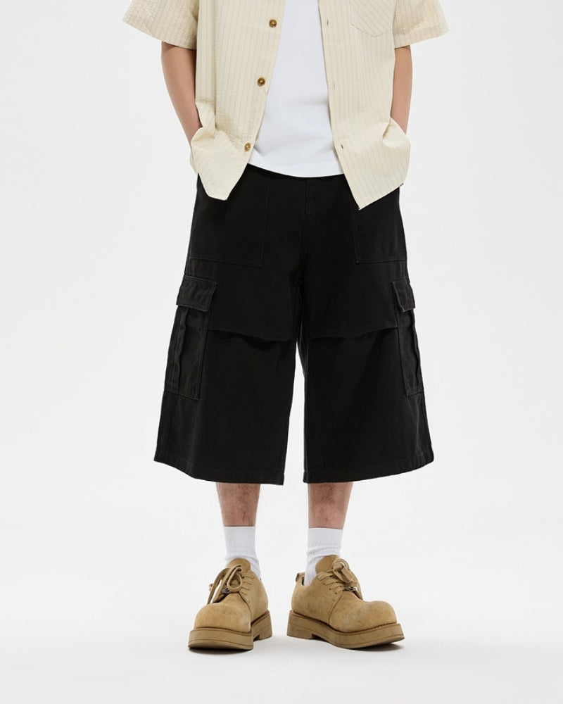 Oversized Cargo Bermuda Shorts