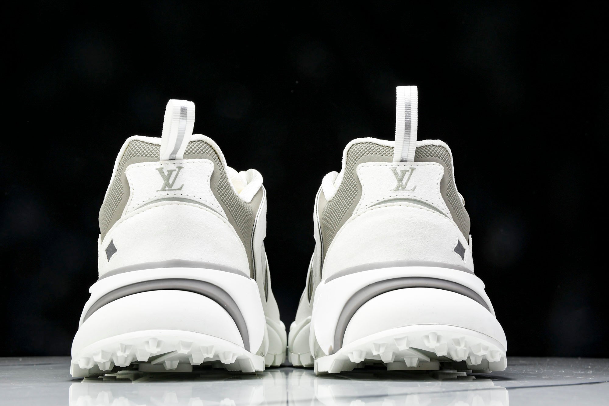 Louis Vuittоп Runner Tatic Sneaker 'White'