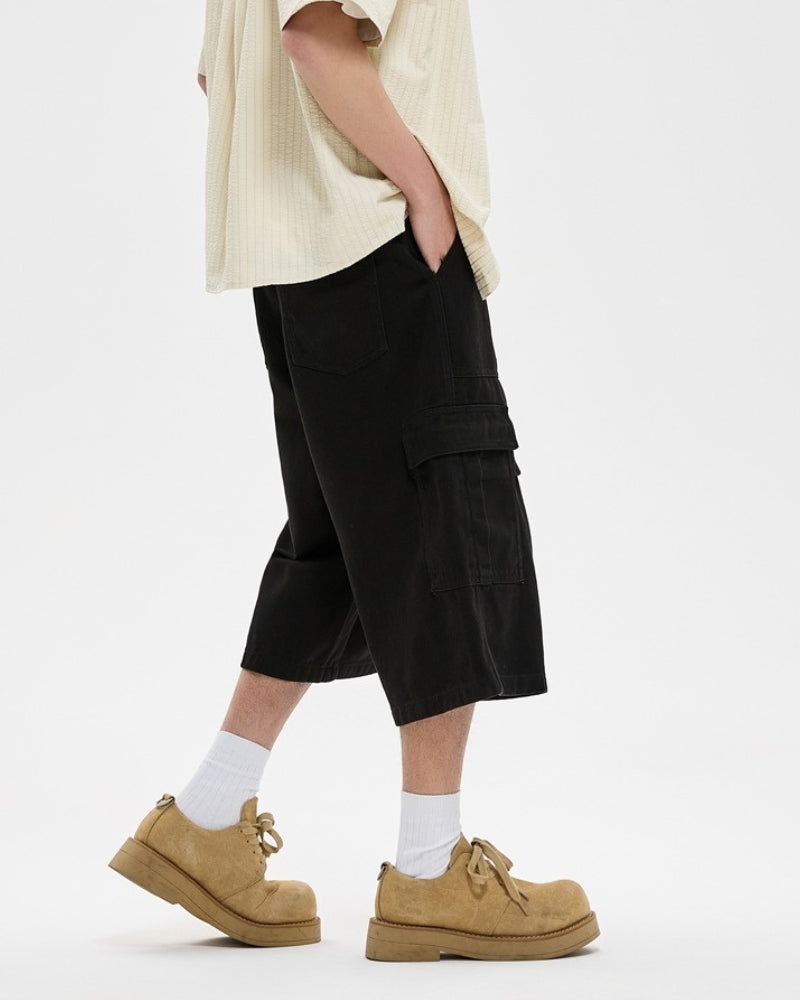 Oversized Cargo Bermuda Shorts