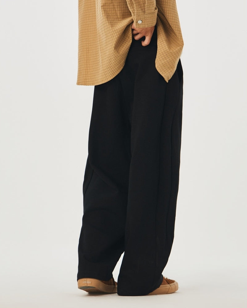 Relaxed Fit Wide-Leg Joggers