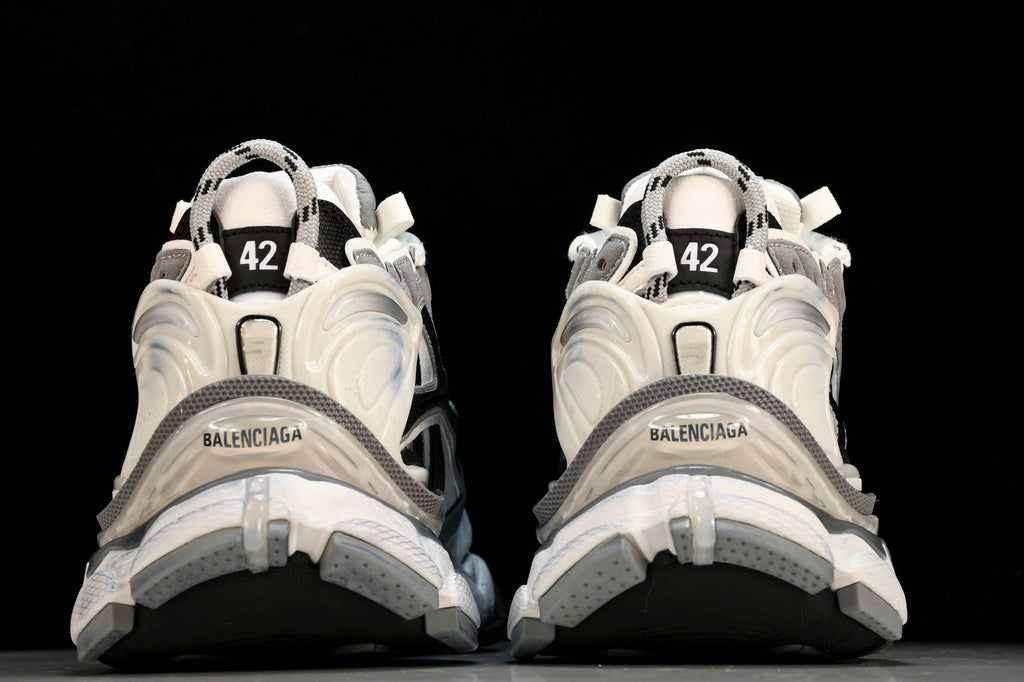 Runner 'White Black Grey'