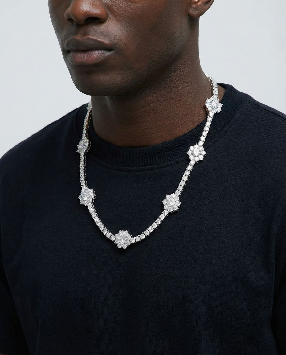 7 Sides Clover Necklace