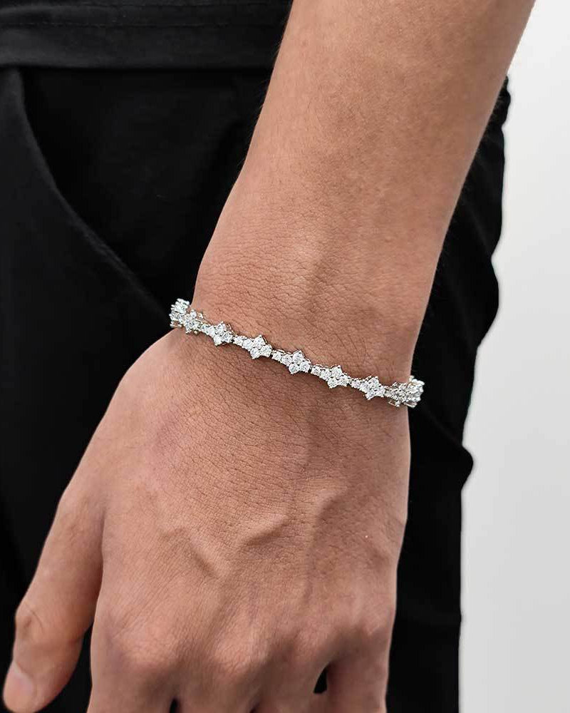 Star Cut Slim Tennis Bracelet