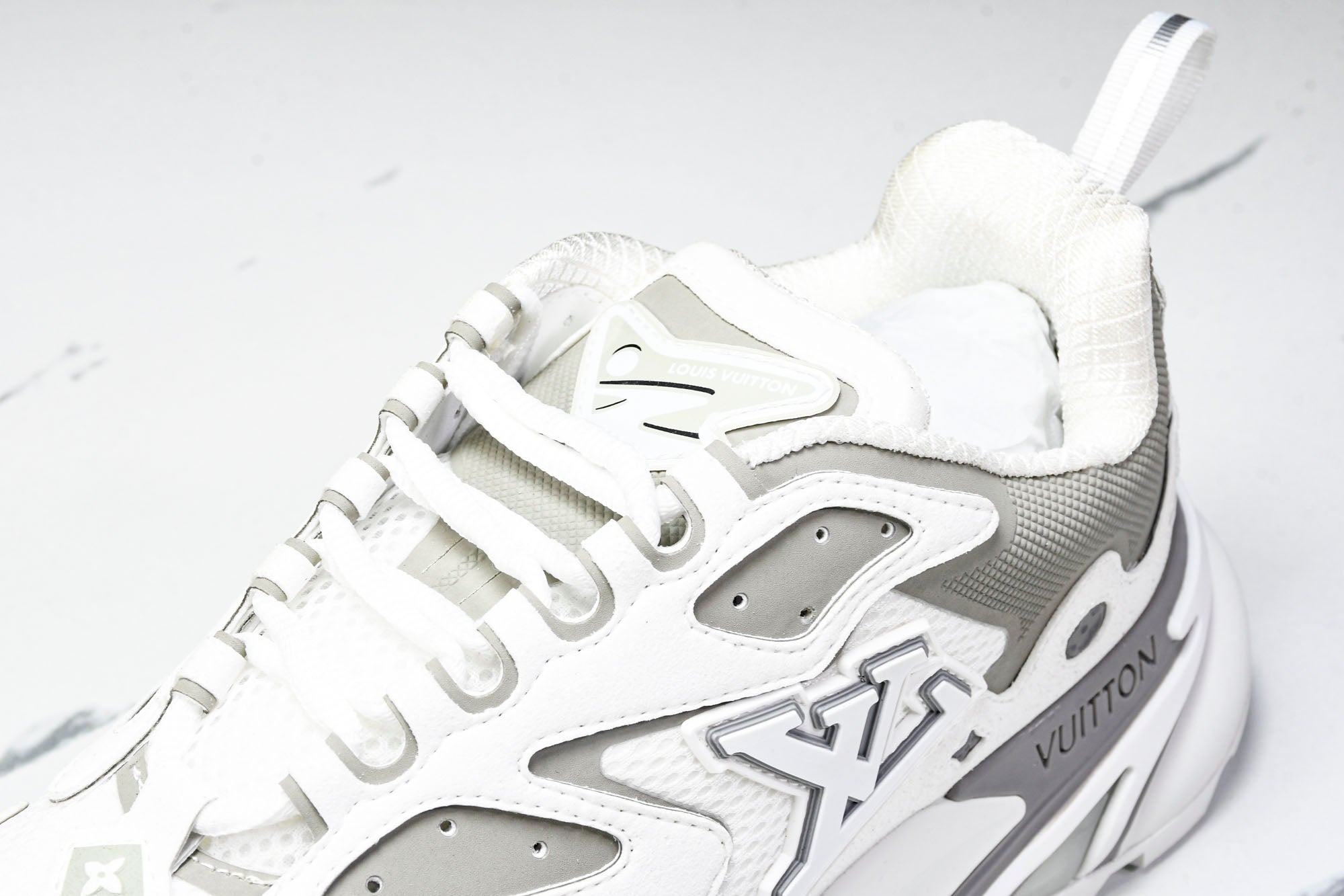 Louis Vuittоп Runner Tatic Sneaker 'White'