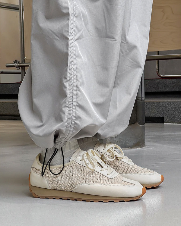 Monochrome Woven Runner