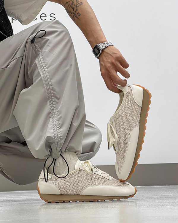 Monochrome Woven Runner