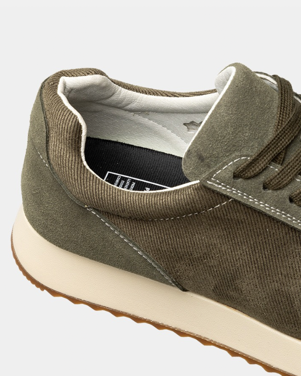 FieldForm Retro Runner Sneakers