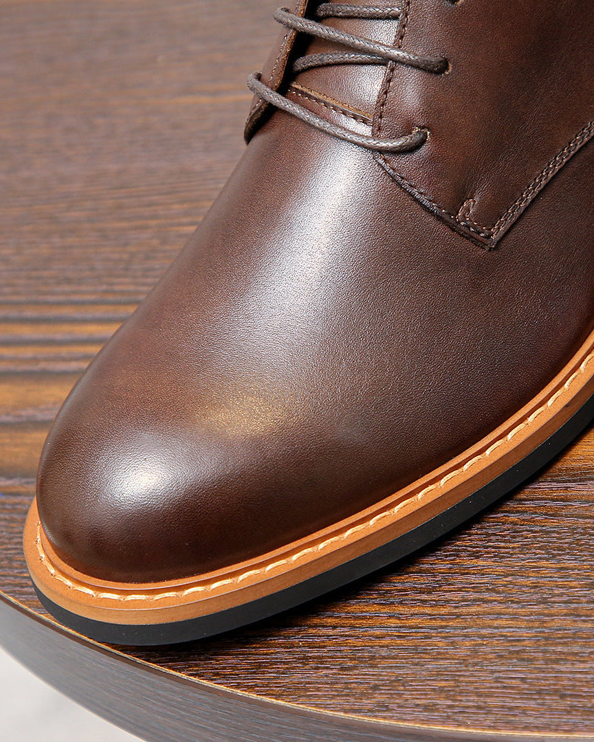 The Alder Chukka Boots