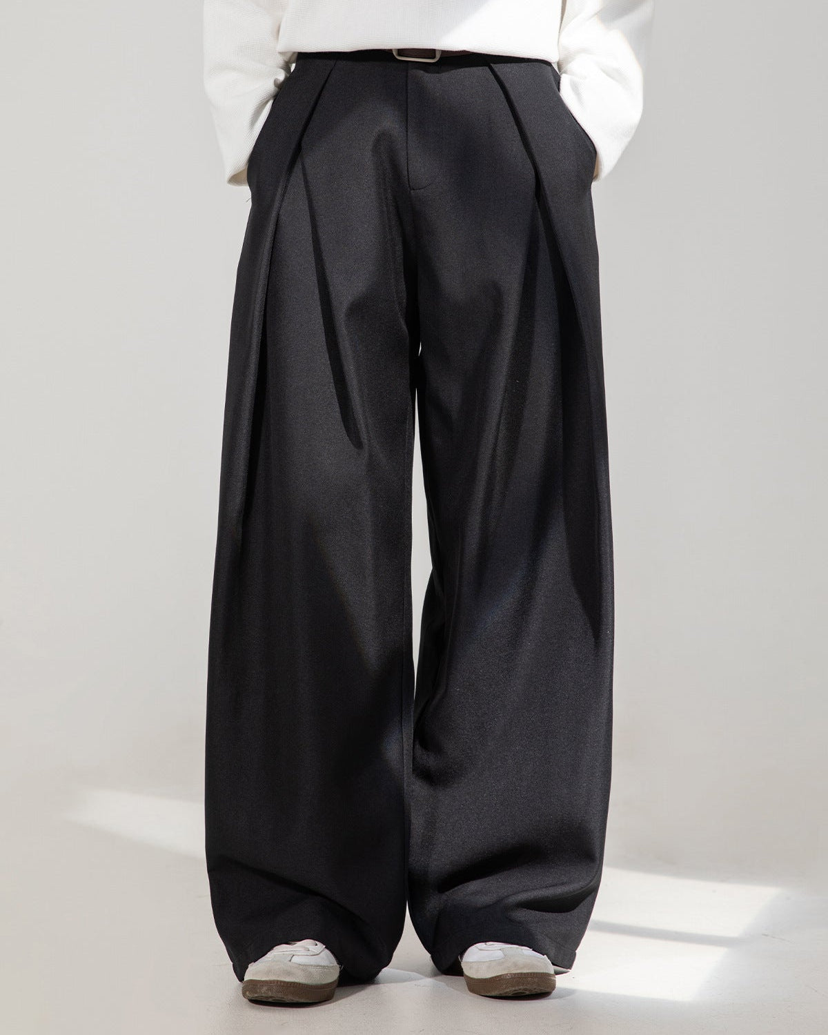 Wide-Leg Pleated Trousers