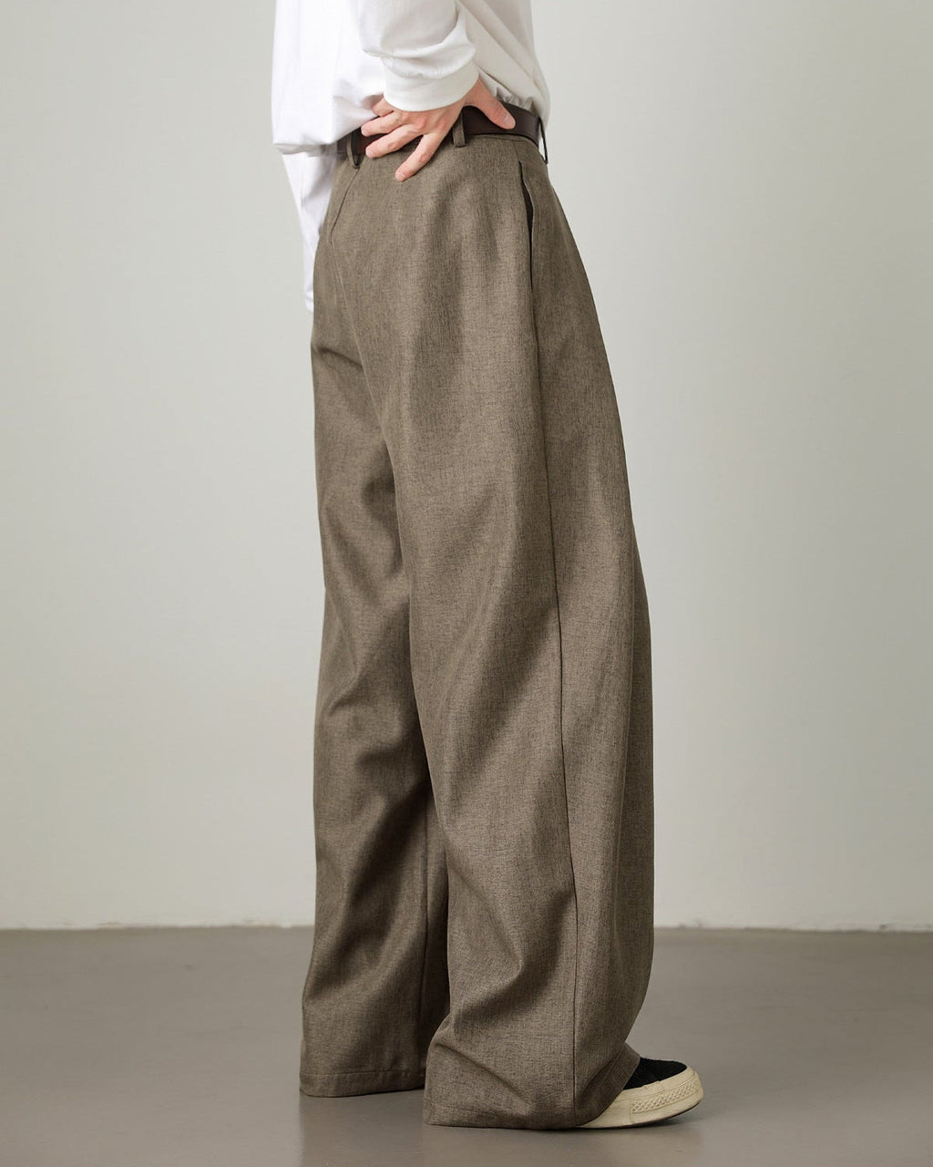 Wide-Leg Pleated Trousers