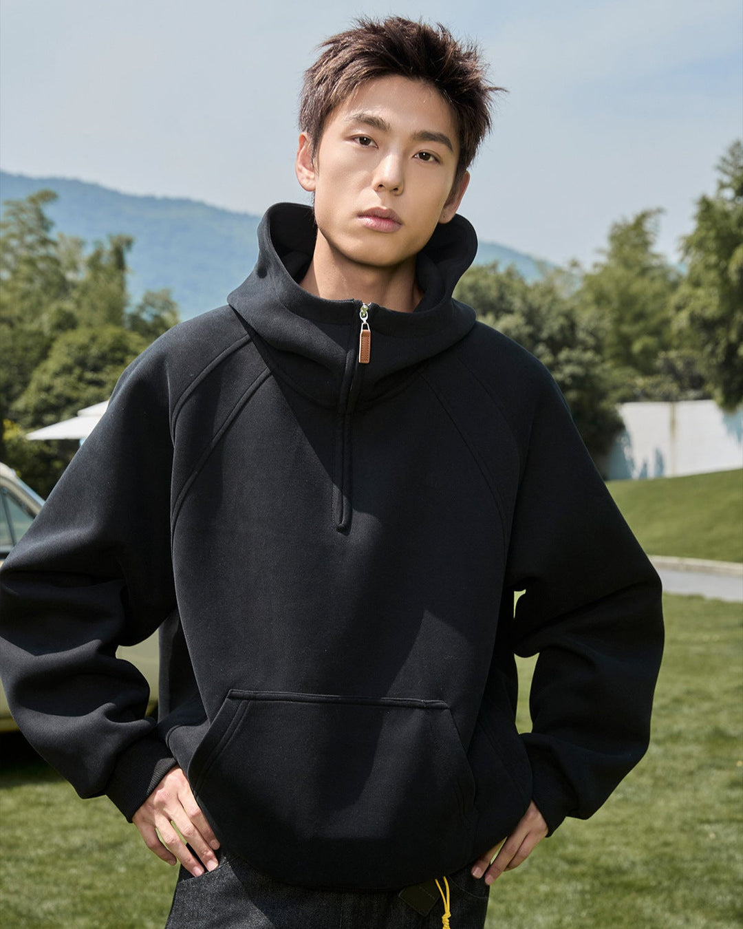 3D Split-Structure Heavy Half-Zip Hooded Sweatshirt