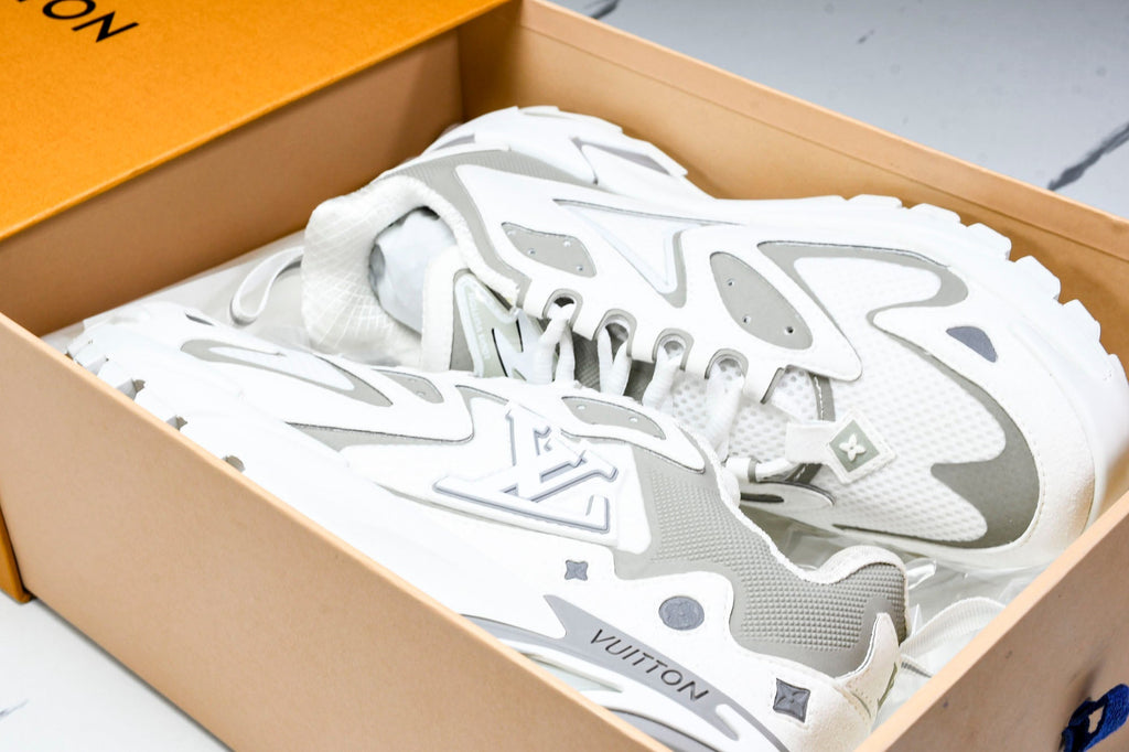 Louis Vuittоп Runner Tatic Sneaker 'White'