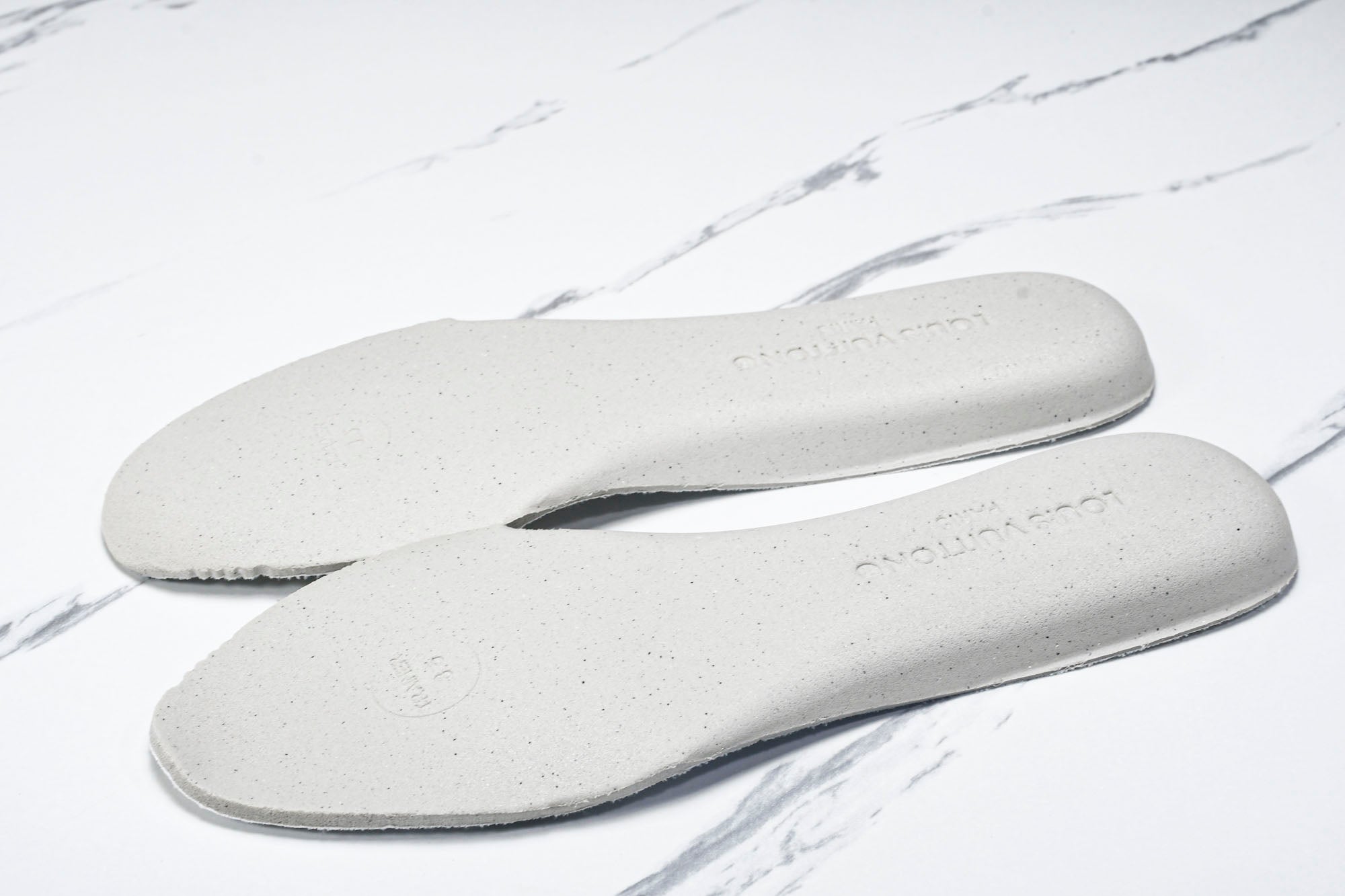 Louis Vuittоп Trainer Maxi 'White'