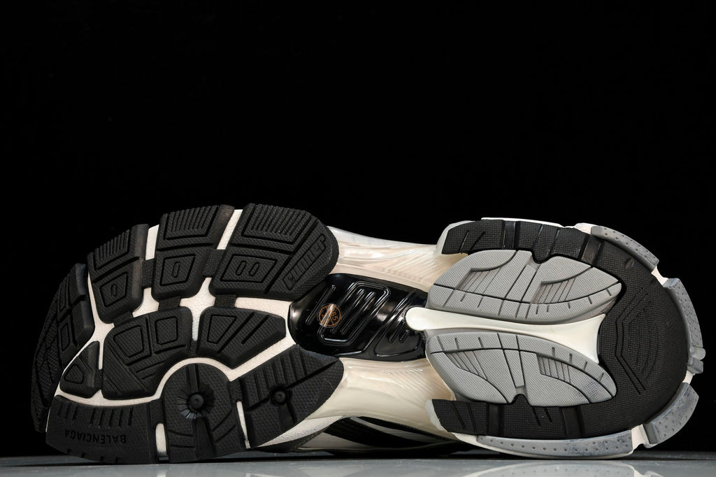 Runner 'White Black Grey'