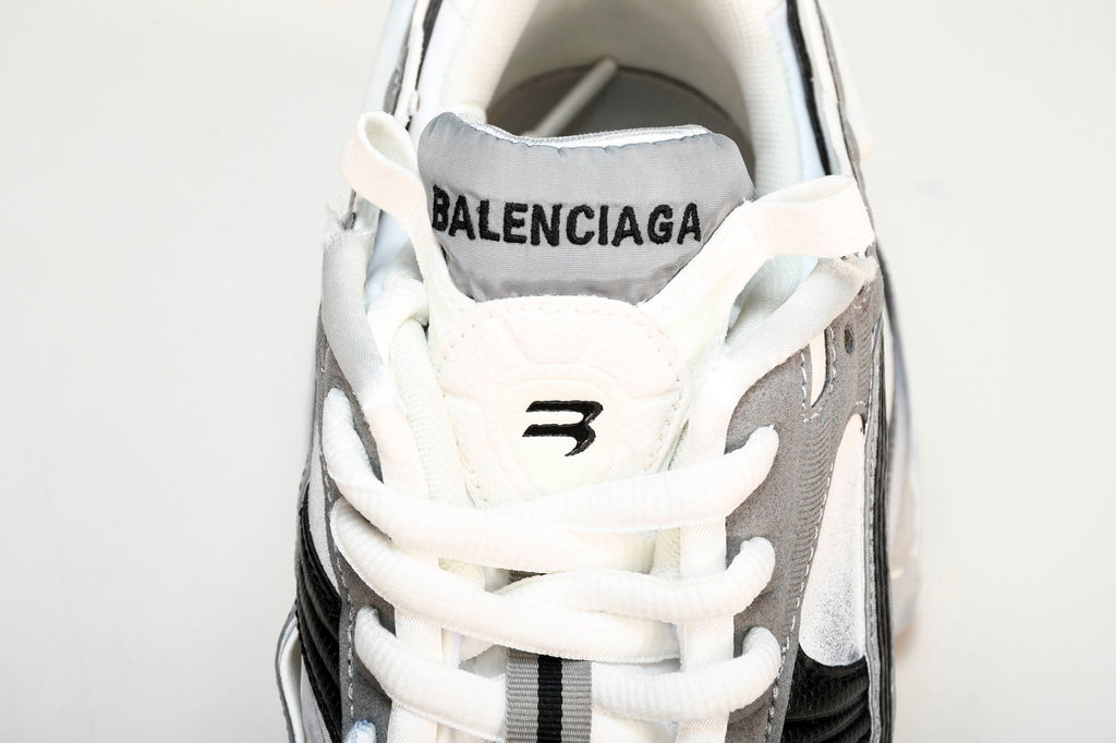 Runner 'White Black Grey'