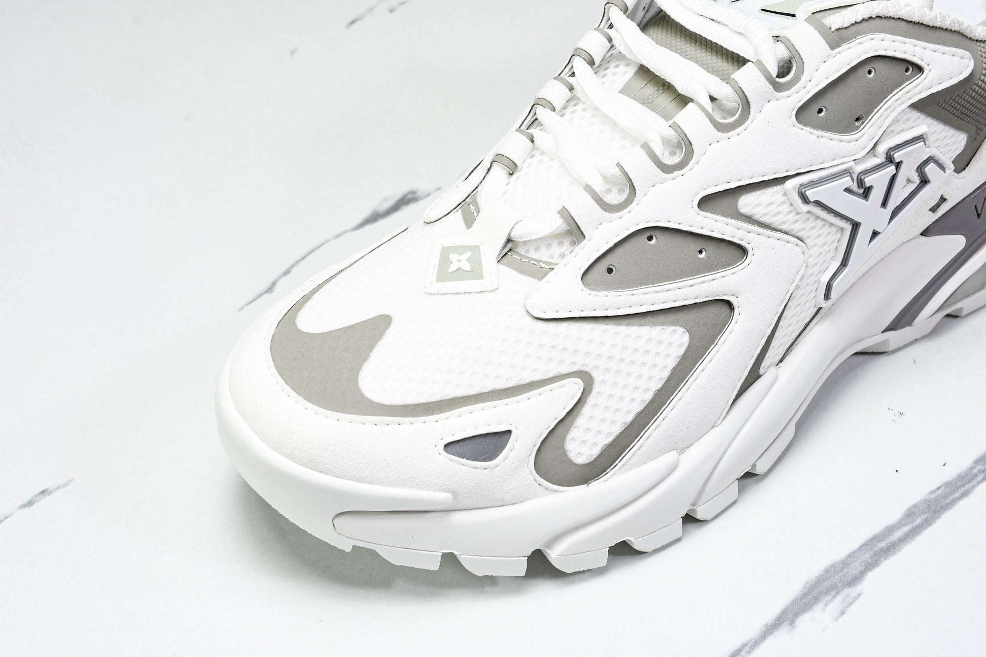 Louis Vuittоп Runner Tatic Sneaker 'White'