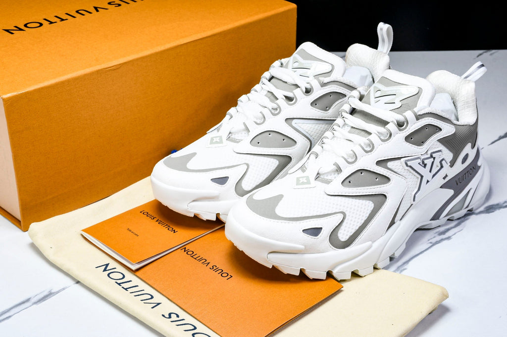 Louis Vuittоп Runner Tatic Sneaker 'White'