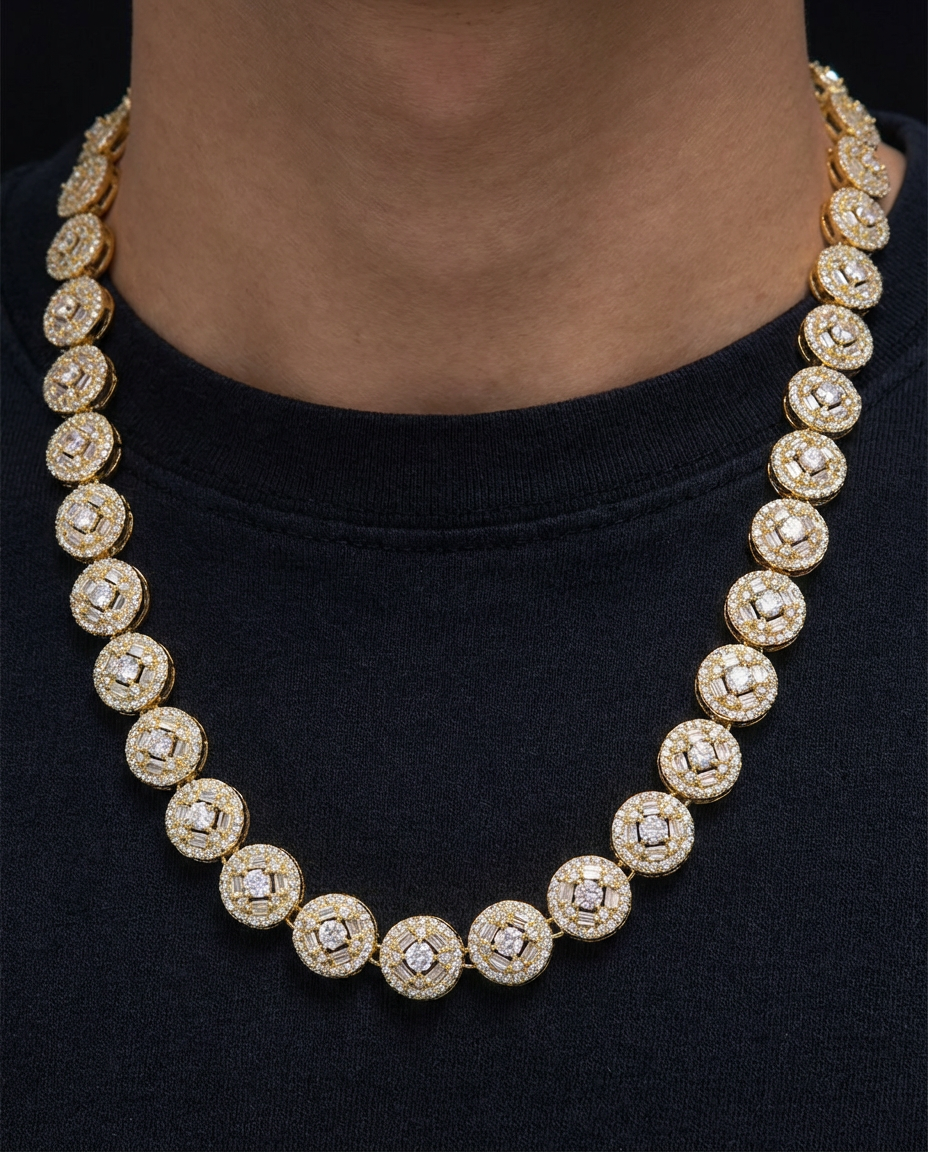 Royal Halo Disc Diamond Chain Necklace